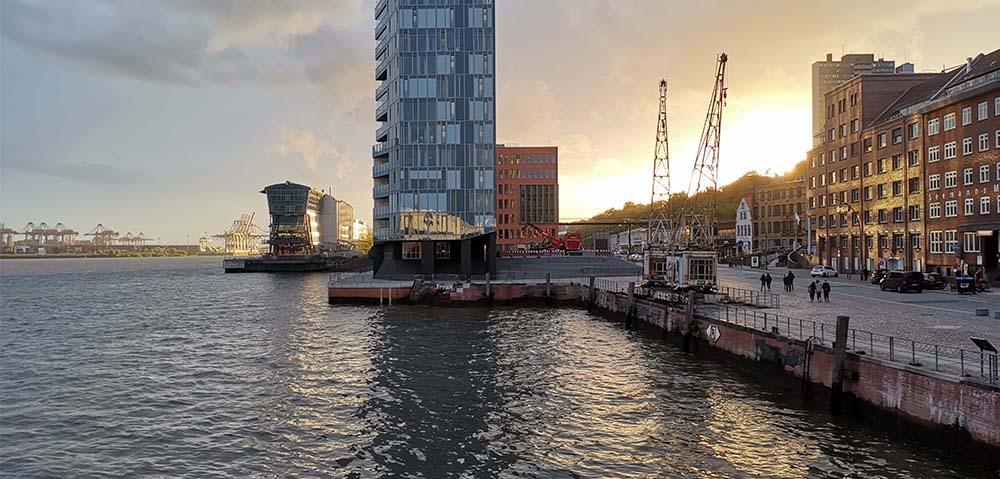 NETPAPA® Reiseblog Hamburg Sehenswürdigkeiten mit Kindern Hamburg Hafen mit Kind