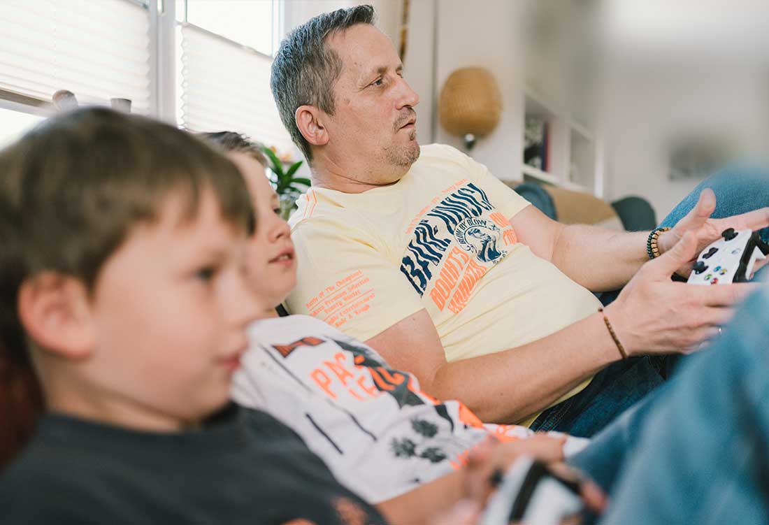 Coole Games für Eltern: Wenn Väter und Söhne gemeinsam zocken
